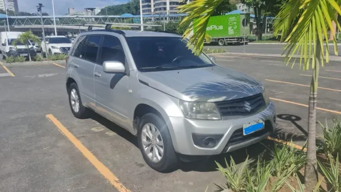 Suzuki Grand Vitara 2.0 16V 4x2/4x4 5P Mec. 2013