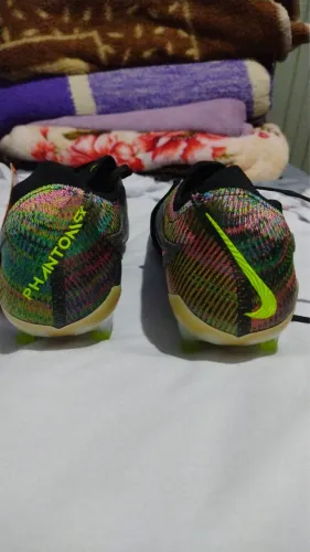 Chuteira nike phantom