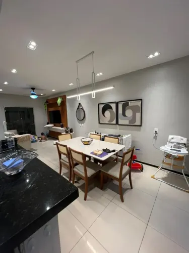 Casa Duplex no Planalto Vinhais | 280 m² | 4 Quartos | 3 Suítes | Energia Solar