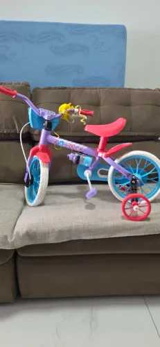 Bicicleta Infantil Stitch aro 12 de 2 a 5 anos