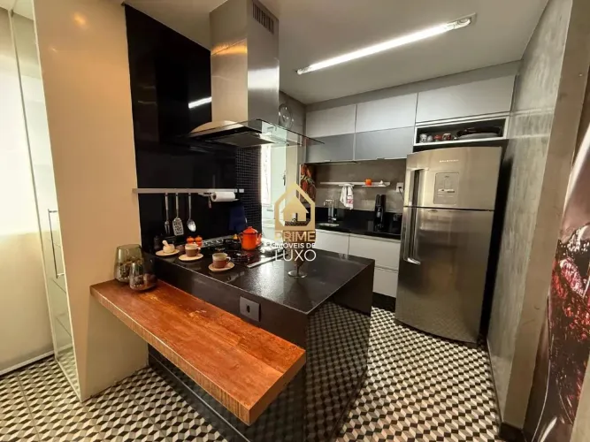 Apartamento à venda na Alameda Oscar Niemeyer no vila da serra