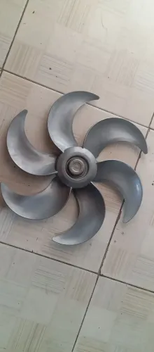Hélice mondial 40 cm conservado