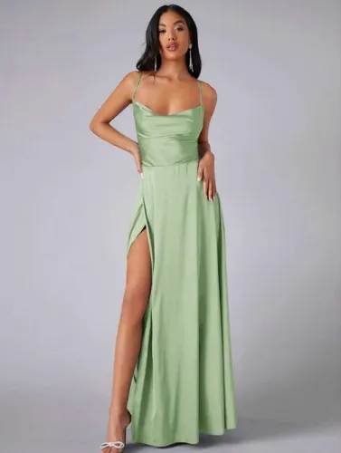 Vestido de cetim verde menta