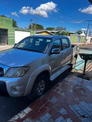 Toyota Hilux CD D4-d 4X2 2.5 16V 102cv TB Dies. 2009
