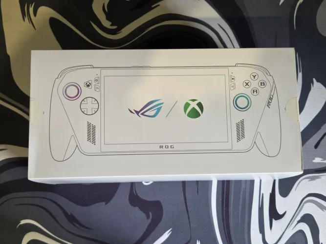 Asus Xbox ROG Ally Lacrado na garantia com nota fiscal