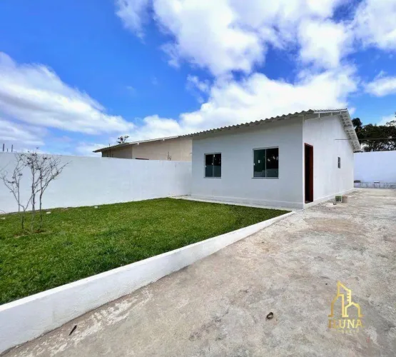 Casa com 2 dormitórios à venda, 64 m² por R$ 389.000,00 - Viaduto - Araruama/RJ