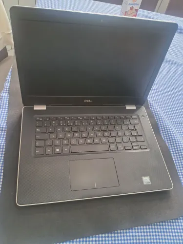 Notebook dell I3 8tha, 512 gb de ssd, 4 gb de ram