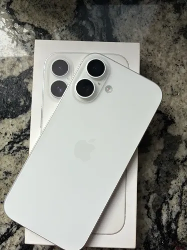 iPhone 16 128GB