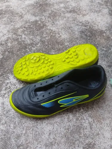 Chuteira society pênalty se7ene society