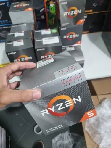 Caixas de processador Ryzen 5 e 7