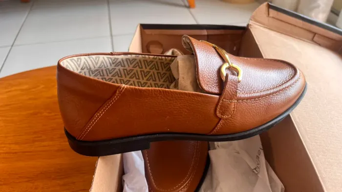 Sapato feminino mocassim couro 