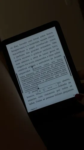 Kindle Basic 11ª Geração (16GB) + Cabo de carregamento (Original) + Capinha (Brinde)