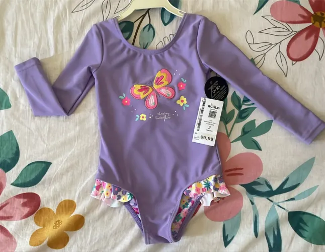Roupa de ganho infantil nova nunca usado 