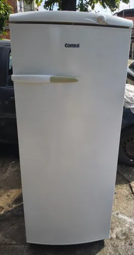 Geladeira cônsul 