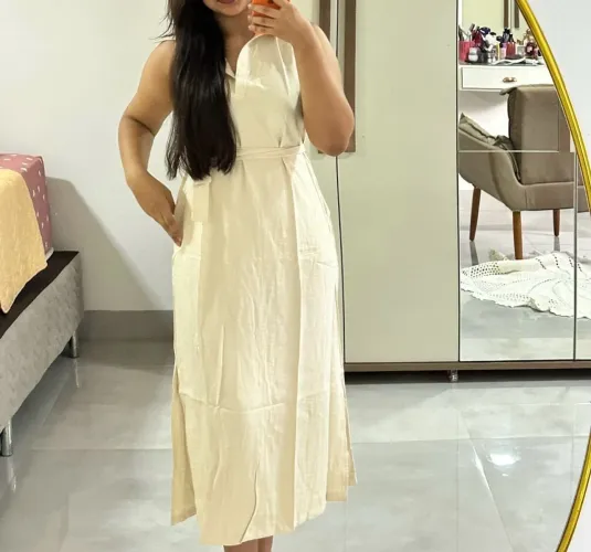 Vestido Creme Midi com Faixa | Elegante e Feminino ?