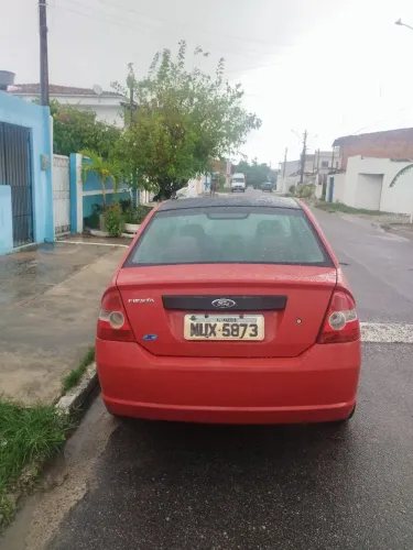 Ford Fiesta Sedan 1.0 8V Flex 4P 2008