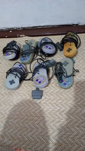 Controle de super Nintendo