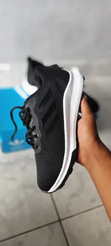 Tênis Adidas Runner tam 41