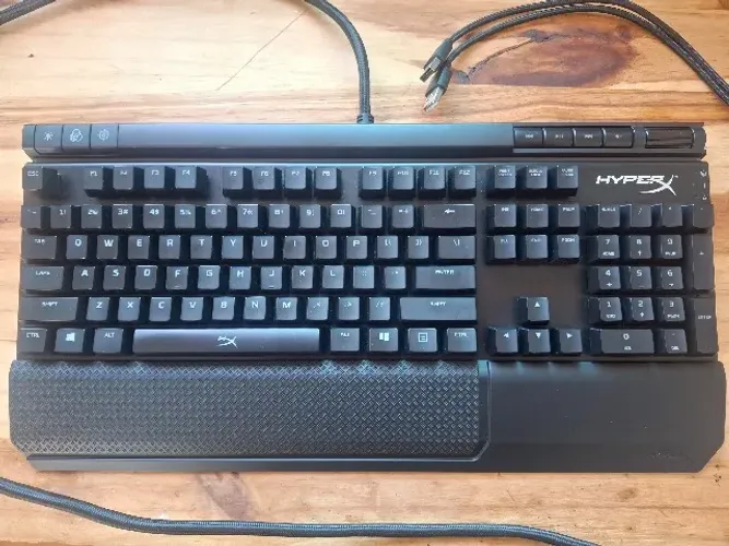 Teclado Hyperx Alloy Elite