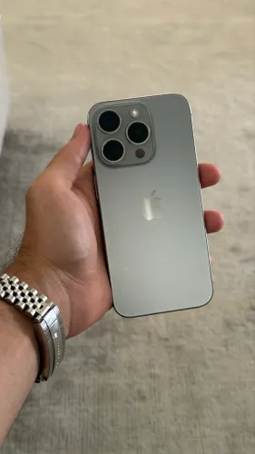 iphone 15 pro titânio