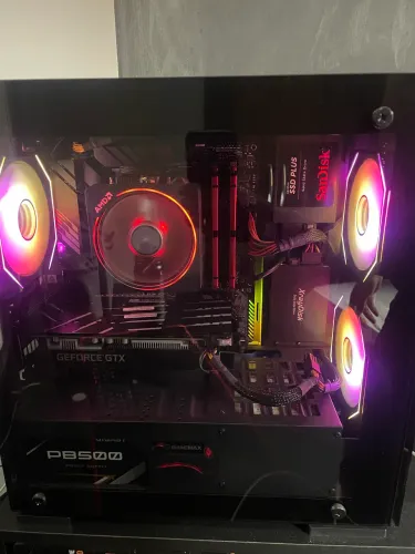 PC Gamer Asus Tuf + Ryzen 5 5500x 3D