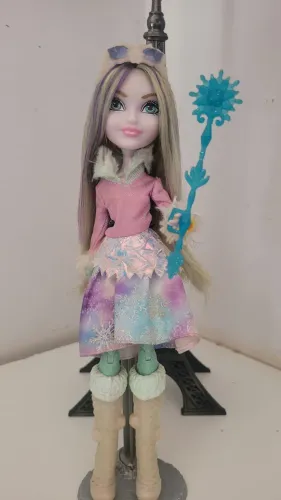 Ever After High - Crystal Winter