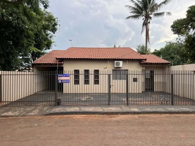 Casa à venda no bairro Jardim Flórida - Dourados/MS