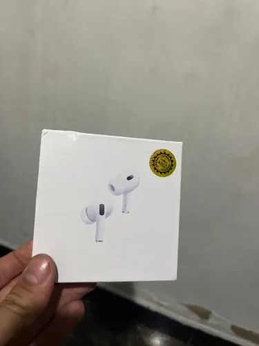 AirPods