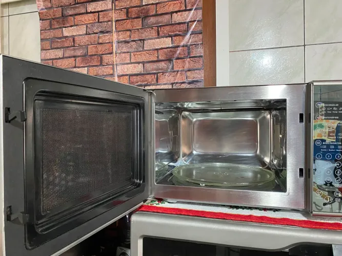 Forno micro-ondas Electrolux