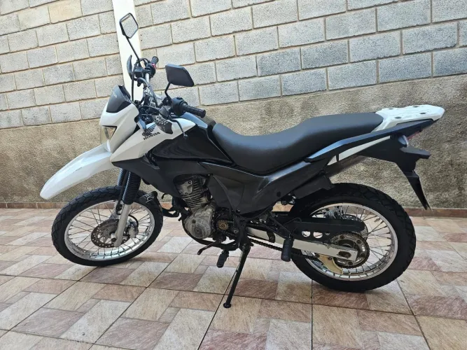 Bros 160cc - Muito bem cuidada, toda revisada