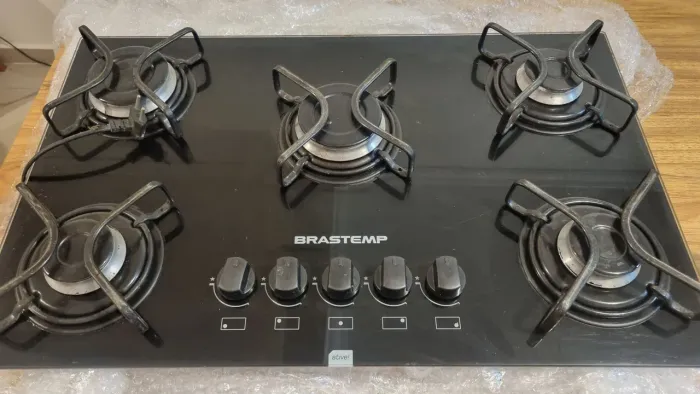 Cooktop 5 bocas a Gás Brastemp modelo ative 