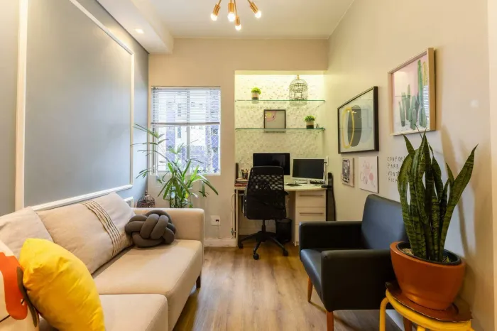 Apartamento Reformado para Aluguel 1º Andar, Conforto e Praticidade- MOBILIADO