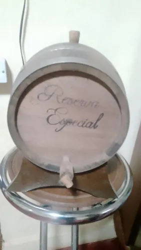 Barril de madeira carvalho