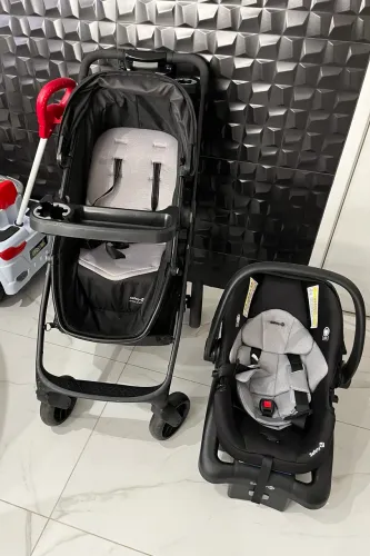 Carrinho de Bebê com Cadeira para Carro Safety 1st Go Flex 8 em 1