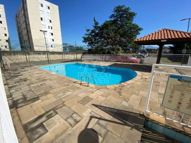 Apartamento 2 dormitórios Jockey Clube em São Vicente.