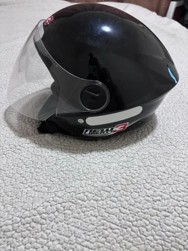 Capacete em Excelente Estado - Pouquíssimo Uso