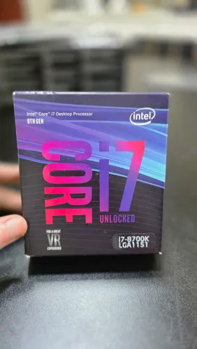 Processador Intel Core i7-8700K 8ª Geração LGA1151 + Caixa