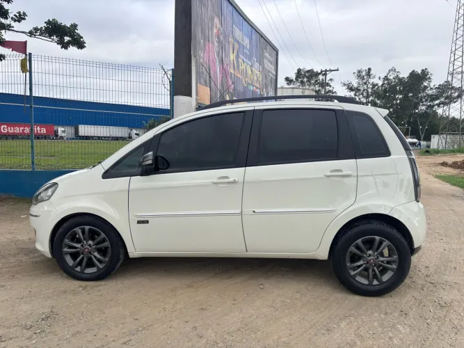 Fiat Idea Essence Sublime Dual.1.6 Flex16v 5P 2016