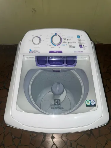 Máquina de Lavar Electrolux 8,5kg Branca Turbo Economia com Jet&Clean