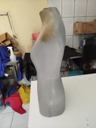 Manequim busto feminino