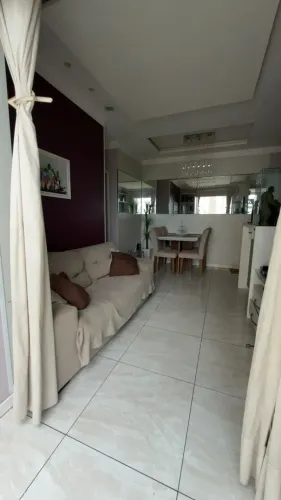 Alugo Apto no Verano Res. Club, c/ 2 quartos, sendo 1 suíte, wc, sala/jantar e 1 vaga
