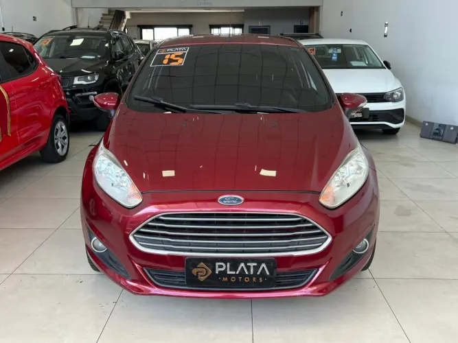 Ford Fiesta 1.6 SE Hatch 16V Flex 4P Powershift 2015