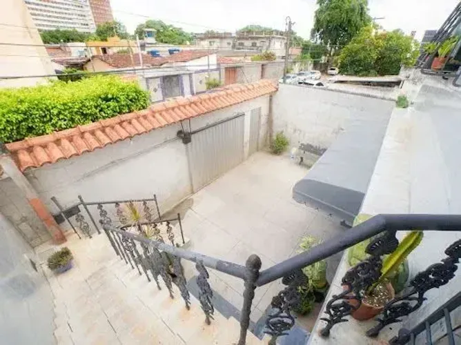 Duplex Amplo e Privilegiado na Várzea A 200m da UFPE