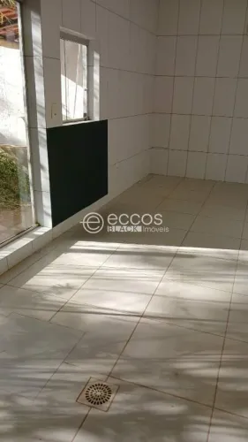 Casa em condomínio à venda, 5 quartos, 3 suítes, 10 vagas, Parque Embiara - Brumadinho/MG