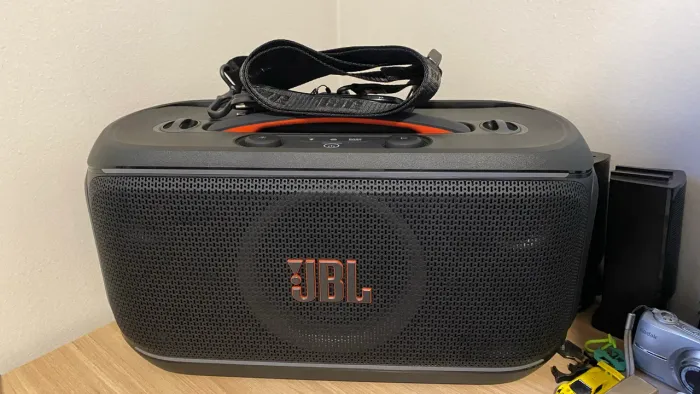 Caixa de som jbl Partybox on the go2