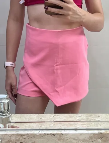 Short saia alfaiataria rosa