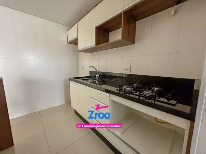 Apartamento com 2 dormitórios para alugar, 65 m² por R$ 2.700/mês - Itoupava Seca - Blumen