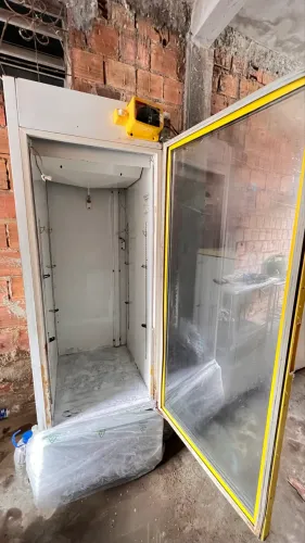 EXPOSITOR REFRIGERADO METALFRIO - PORTA DE VIDRO!