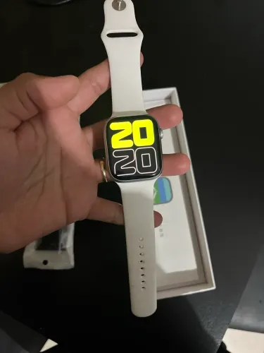 Smart Watch + 4 pulseiras 
