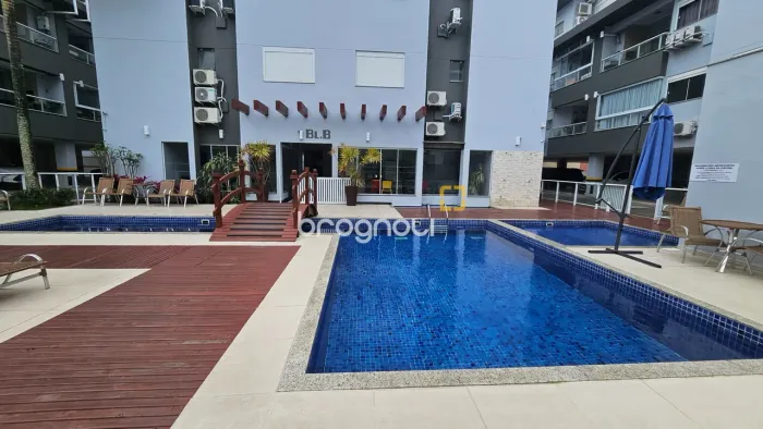 Cobertura com 3 quartos sendo 2 suítes à venda na Praia dos Ingleses